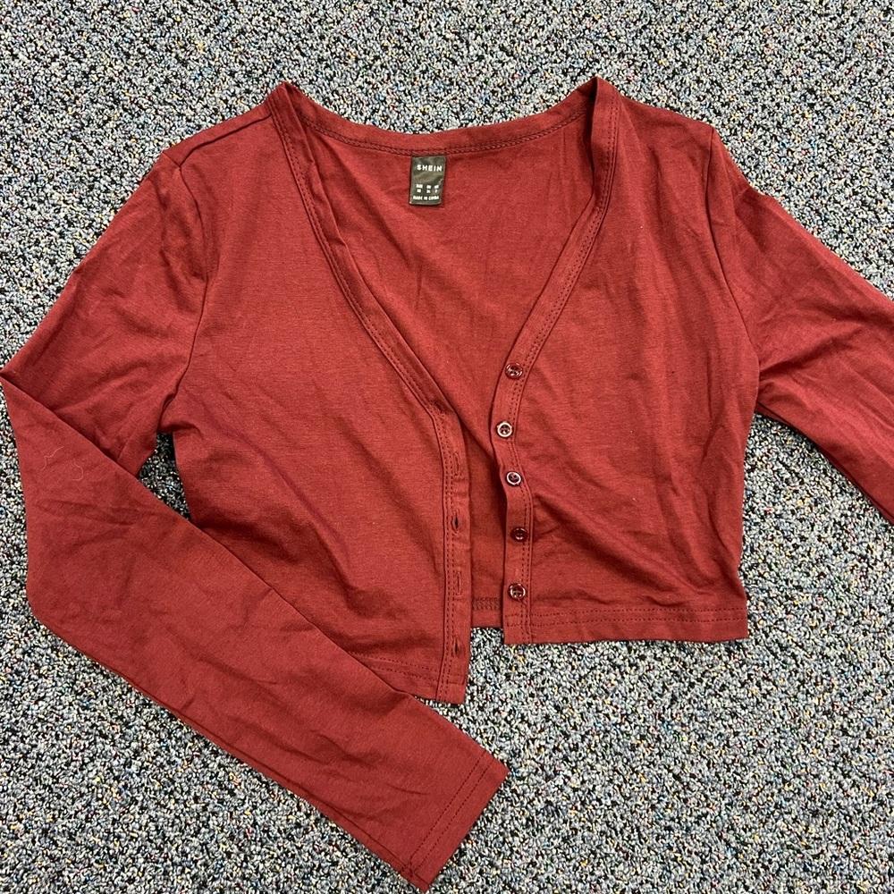 SHEIN crop button up